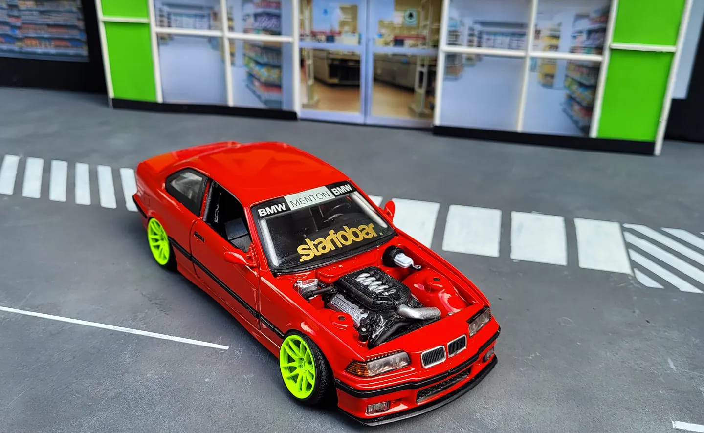 1:24 bmw e36. Body is the diecast gama model, chassis,interior and 