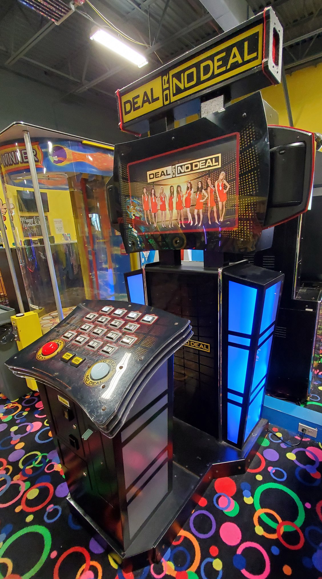 Deal or No Deal Arcade... - East Coast Coin-Op & Amusements