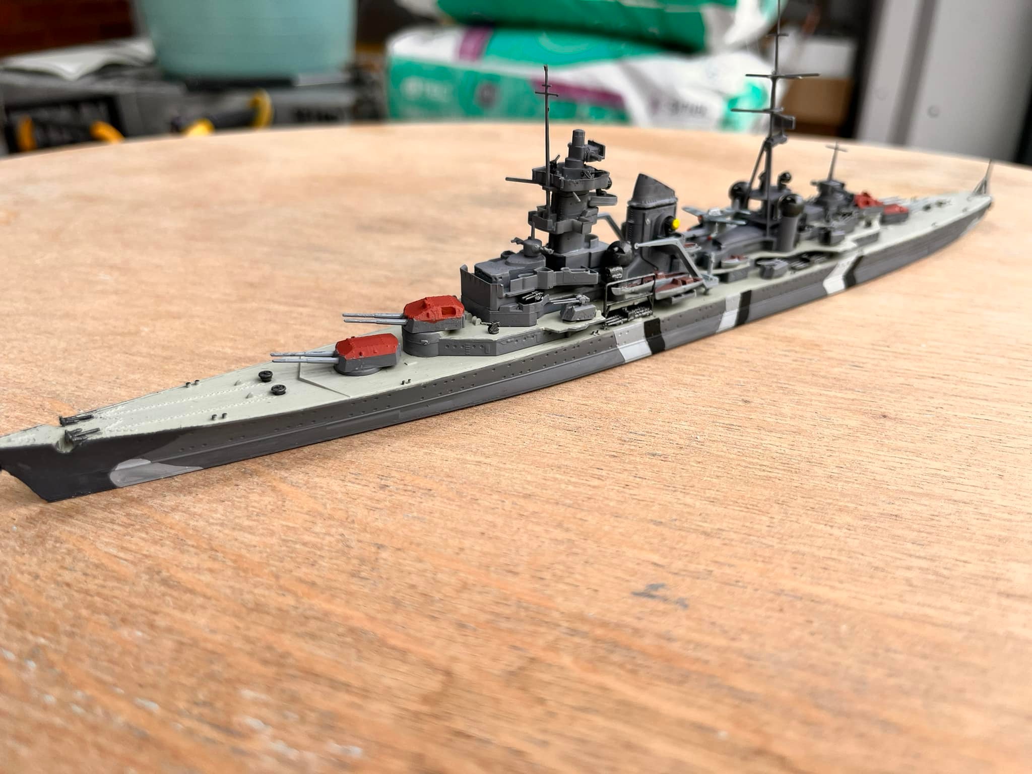 German heavy cruiser Prinz Eugen ship model in 1/700 scale