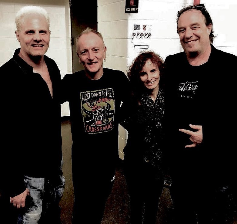 Paul Crook - HAPPY BIRTHDAY, PHIL COLLEN!!! Have the best... | Facebook
