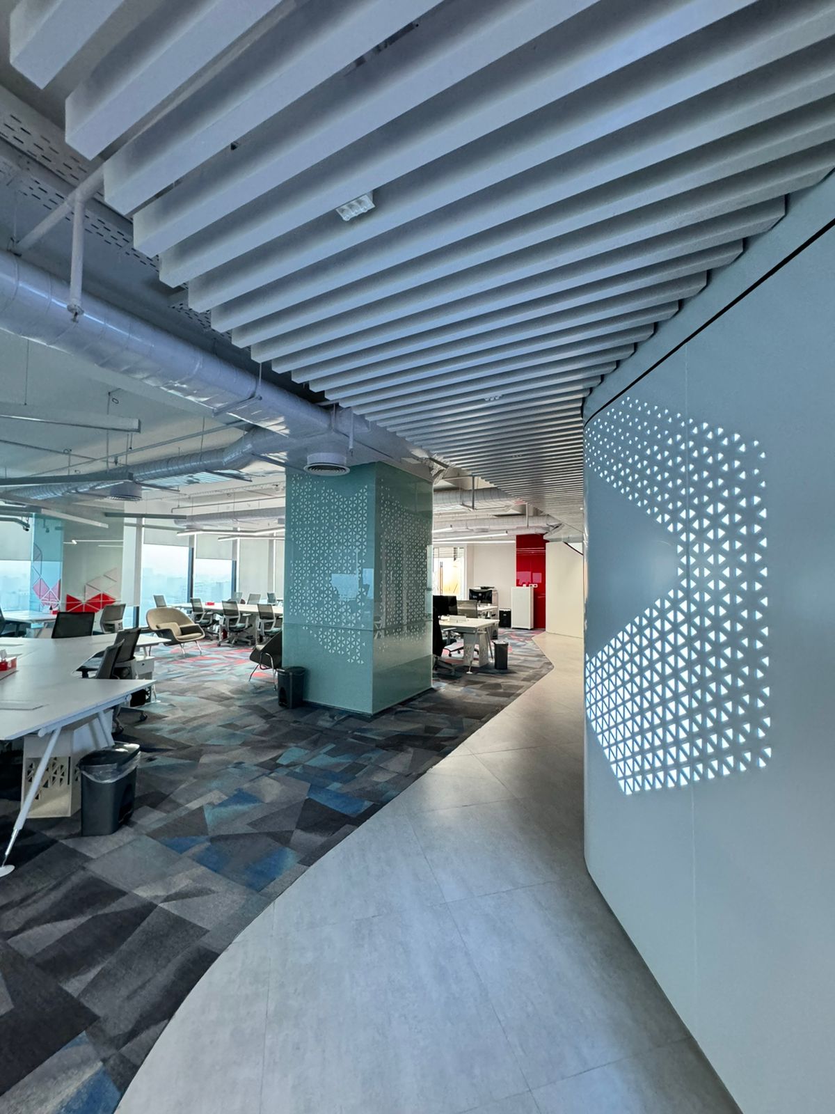 TBS Specials - The new Robi HQ: A peek into the office of...
