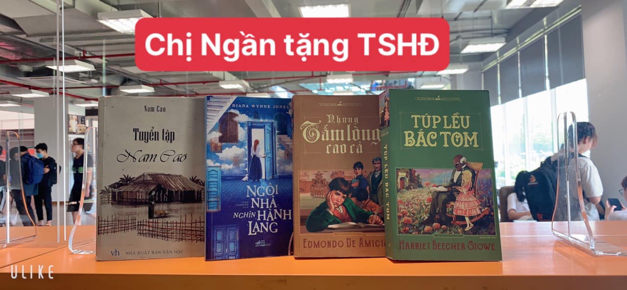 FPT University Library - Cảm ơn chị Nguyễn Ngần đã tặng sách cho các em ...