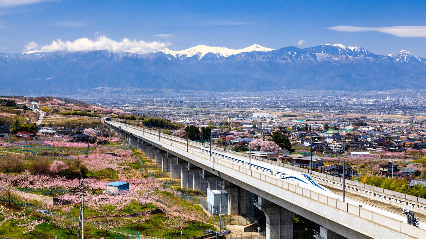 Matane Japan - 🏔🌸🚄 maglev Shinkansen | Facebook