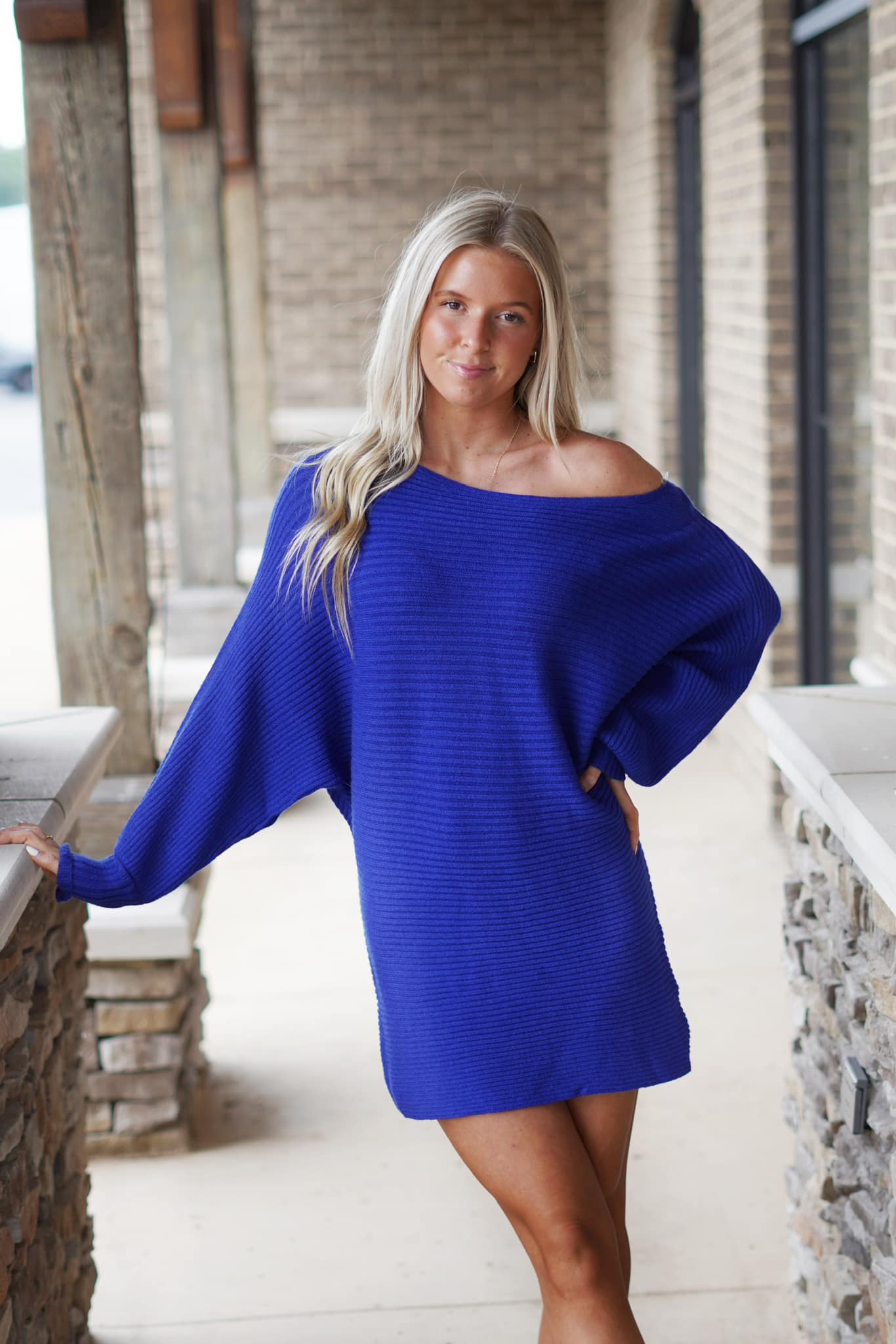 Apparently the forecast today calls for blue sweater dresses. 💙 Didn't you get the memo?