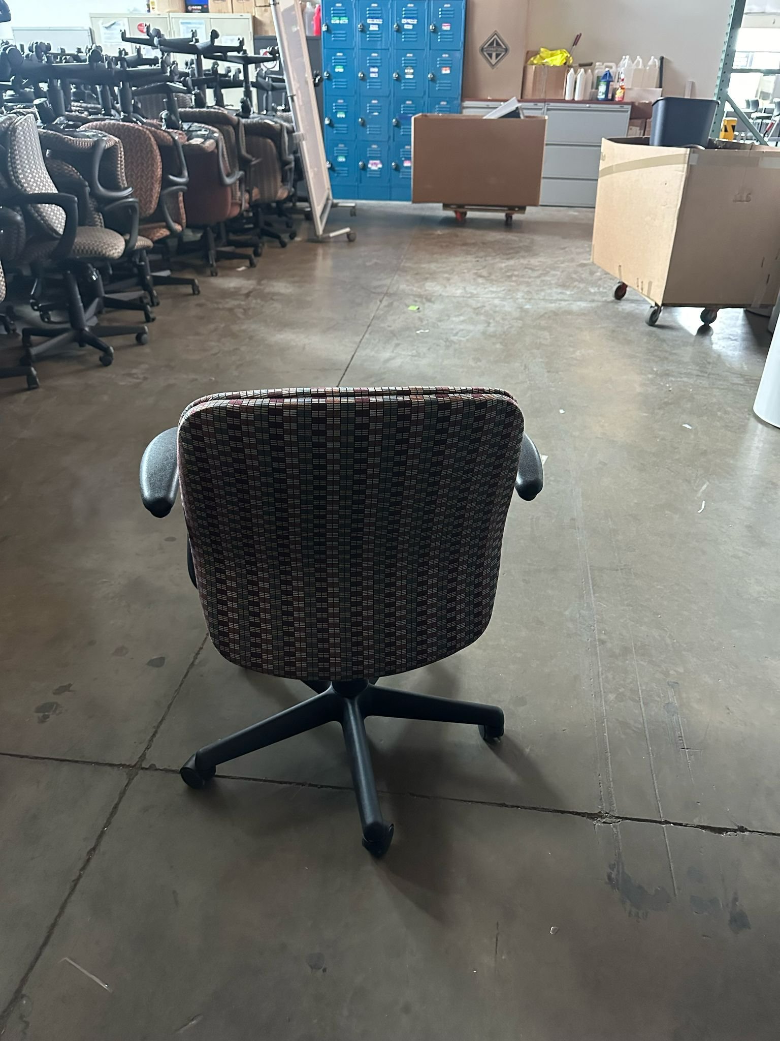 BULK OFFICE CHAIRS - Office Chairs - Washington D.C. | Facebook Marketplace