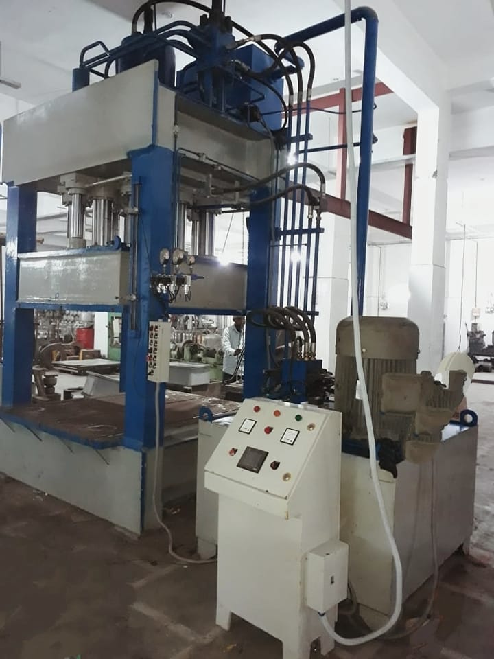 Hydraulic press Machine | Facebook