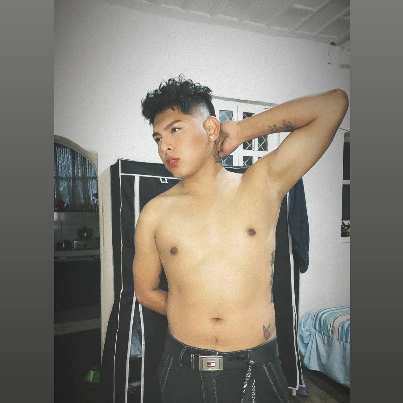 Paul R Reyes