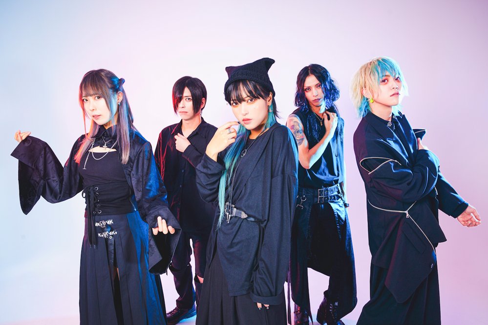 Japanese - Mana Diagram is a new metal band Watch the「Glitter