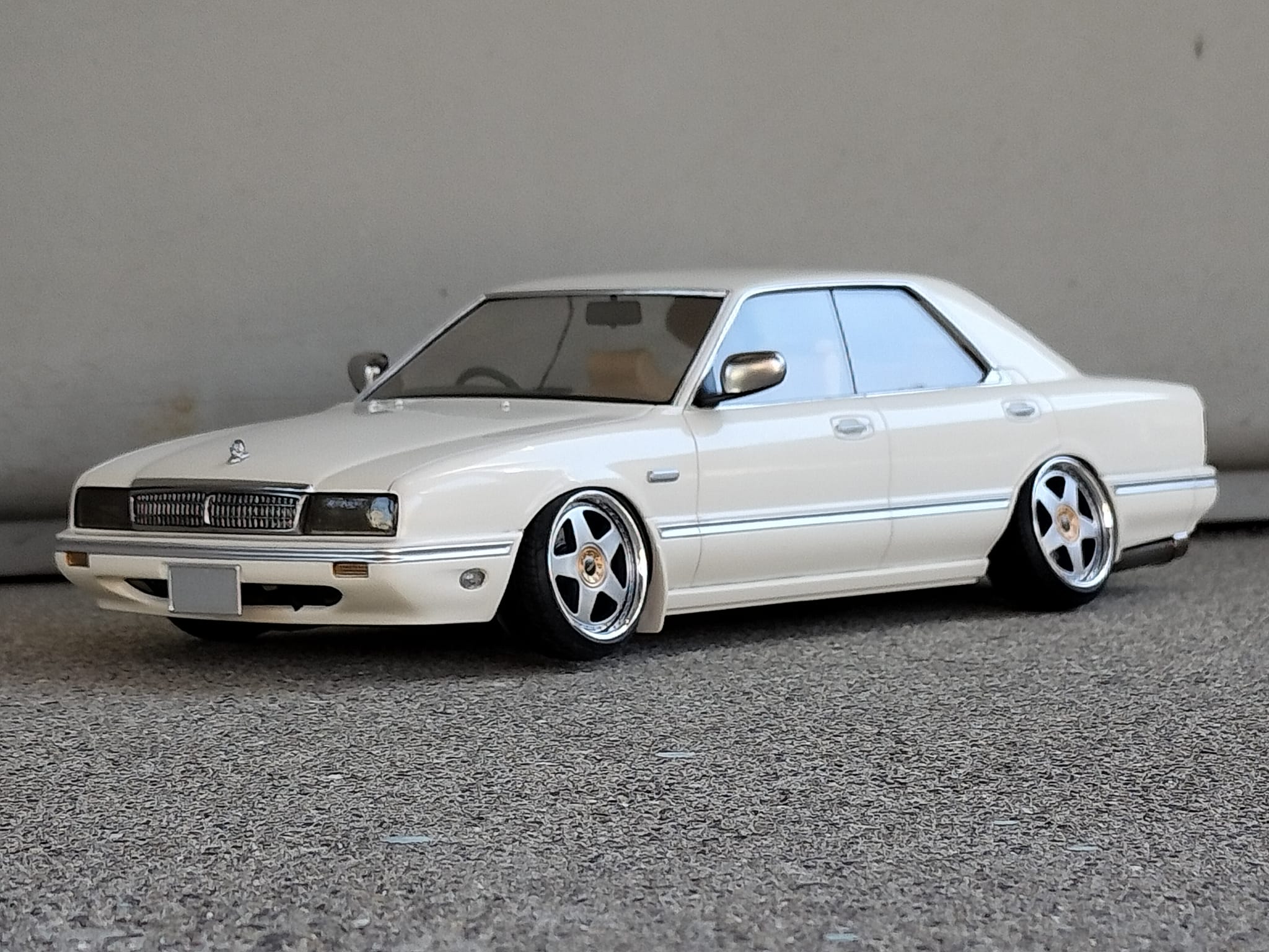 アオシマ 1/24 日産 Y31 シーマ 実車オーナーさんプレゼント用に製作
