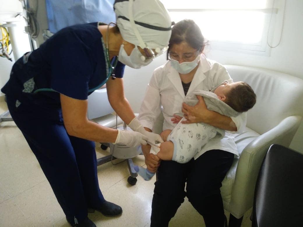 Enfermería por la Prevención - Aplicación de Palivizumab a uno de los ...
