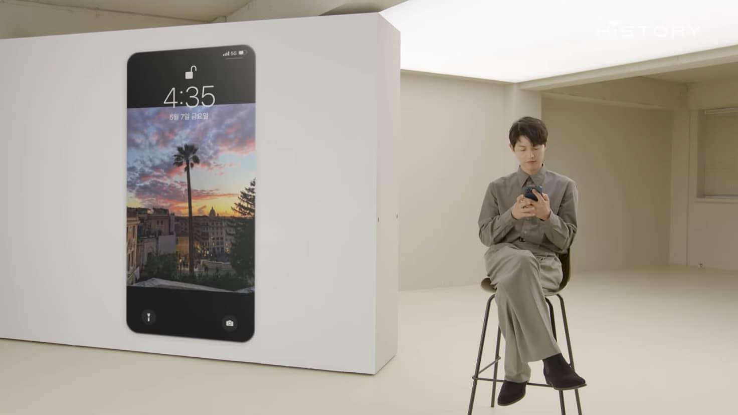 รูปหน้าจอ IPhone ของ ซงจุงกิ 🌇... - รีวิวฮันกุก กุ๊ก กุ๊ก