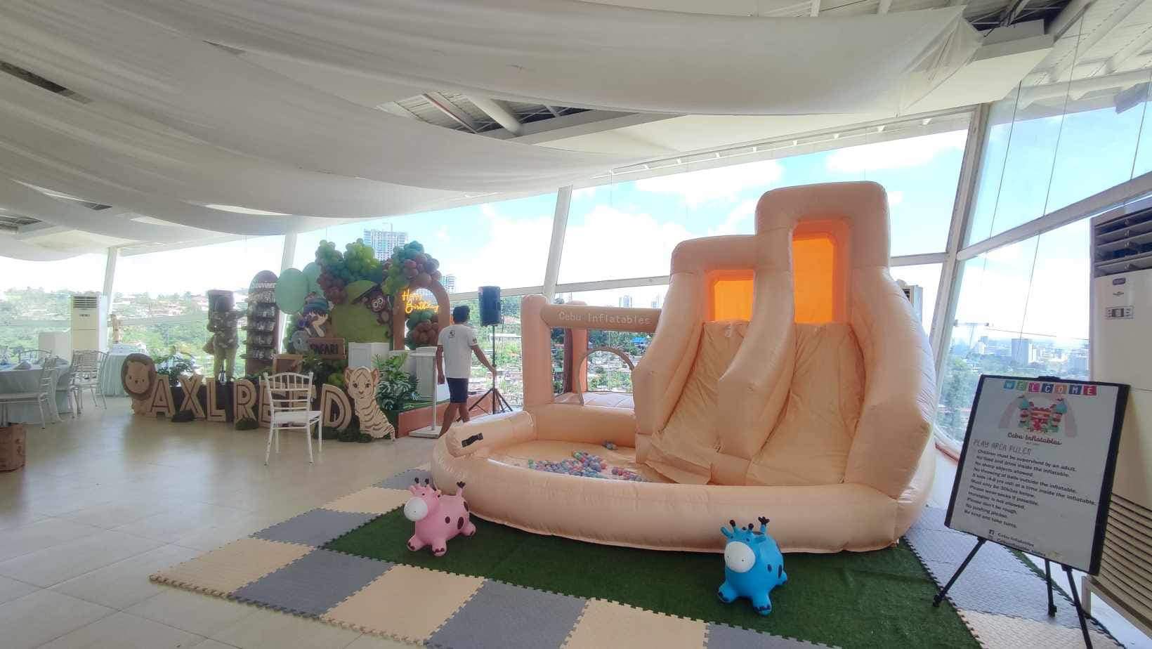 Setup today 11.11.2023🎉 Thank you for... - Cebu Inflatables