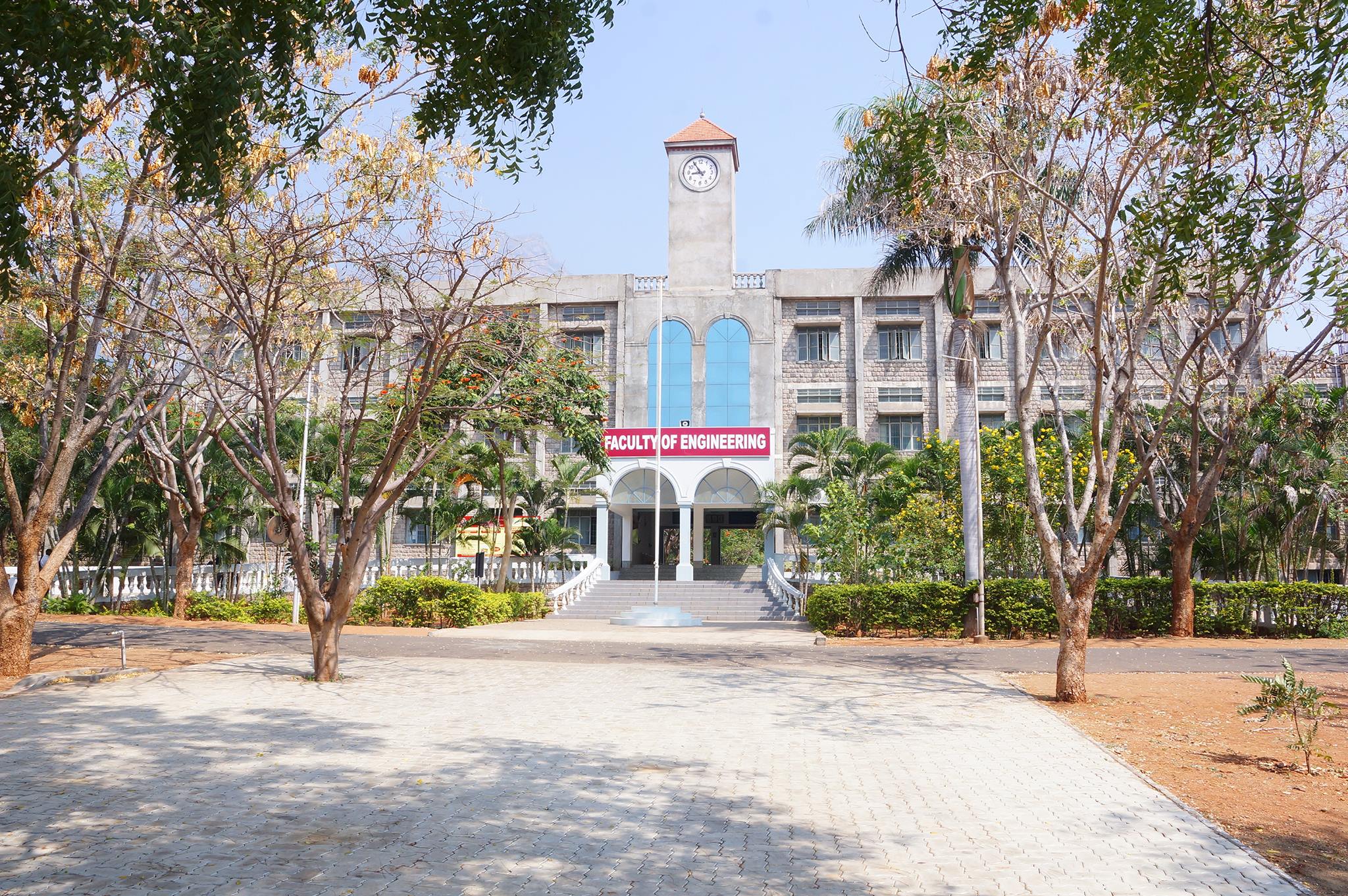 Avinashilingam University- Faculty of Engineering - Home