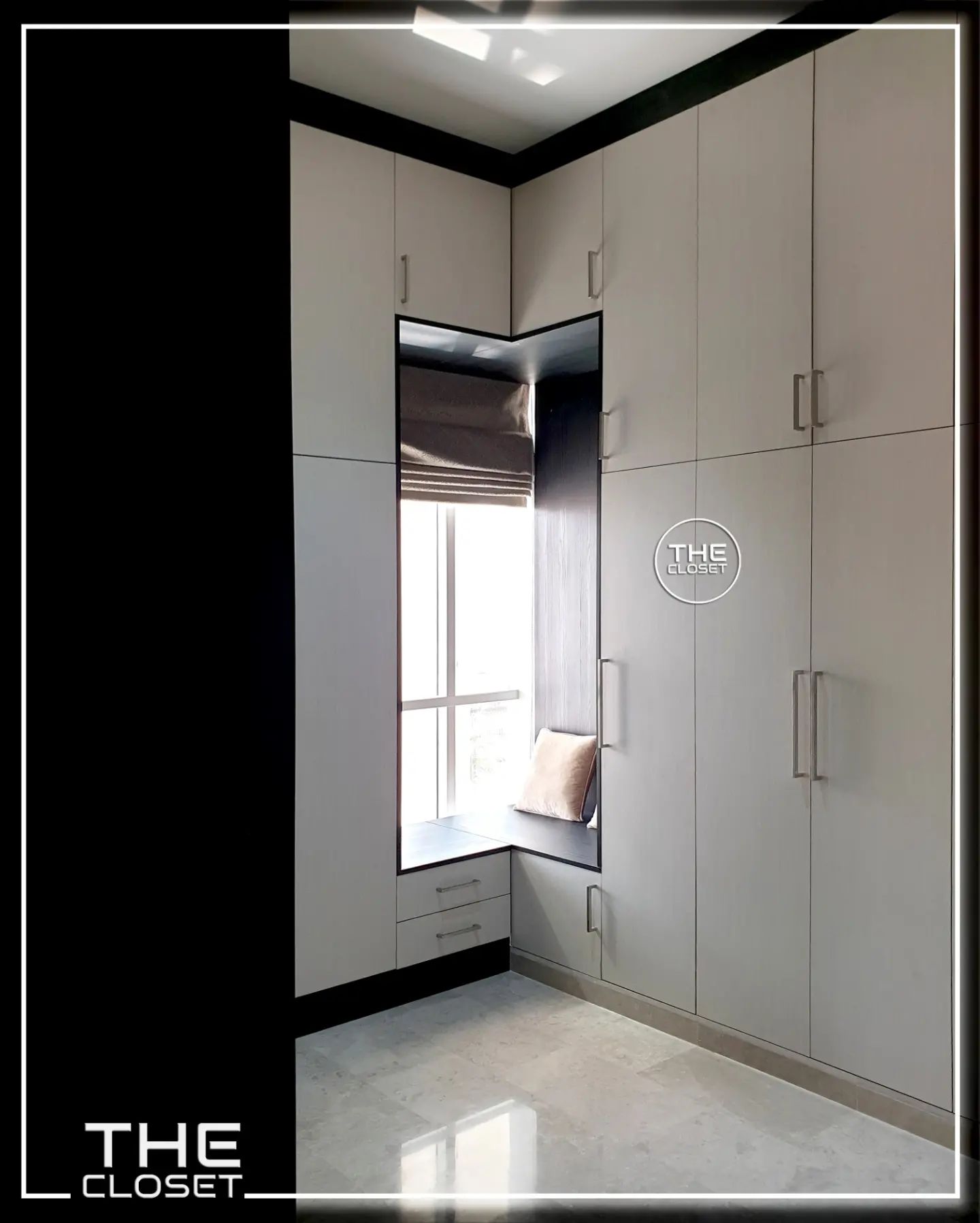 The Closet - شركة متخصصة في تصميم و تفصيل خزائن الملابس...