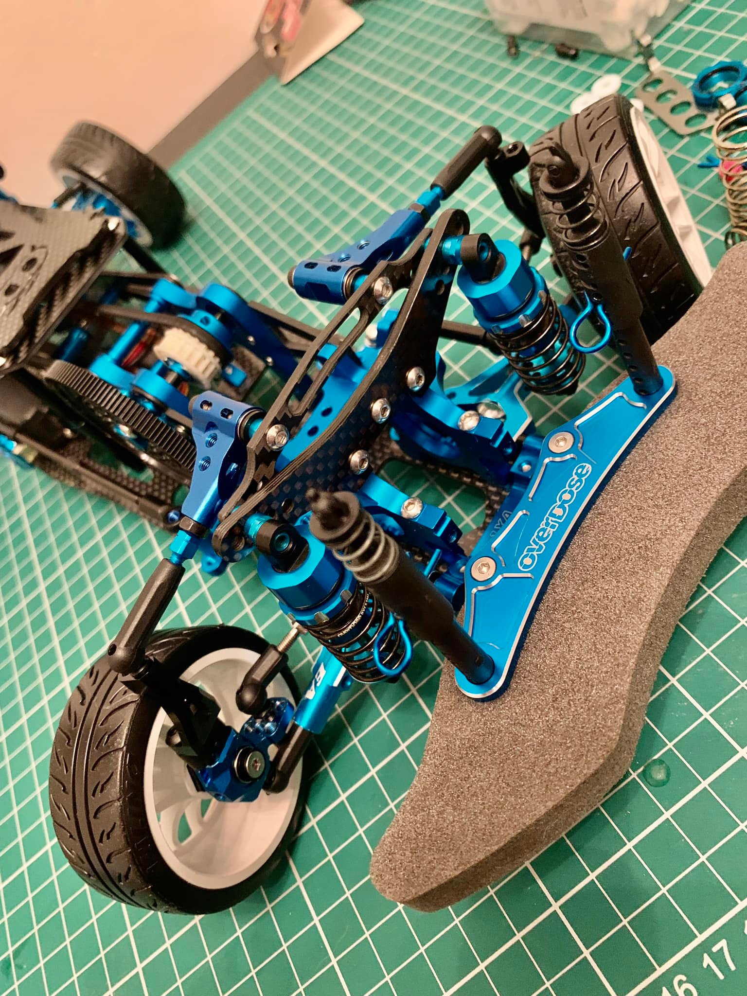 Chassis comparison: RDX vs Overdose Galm Ver 2 Anti