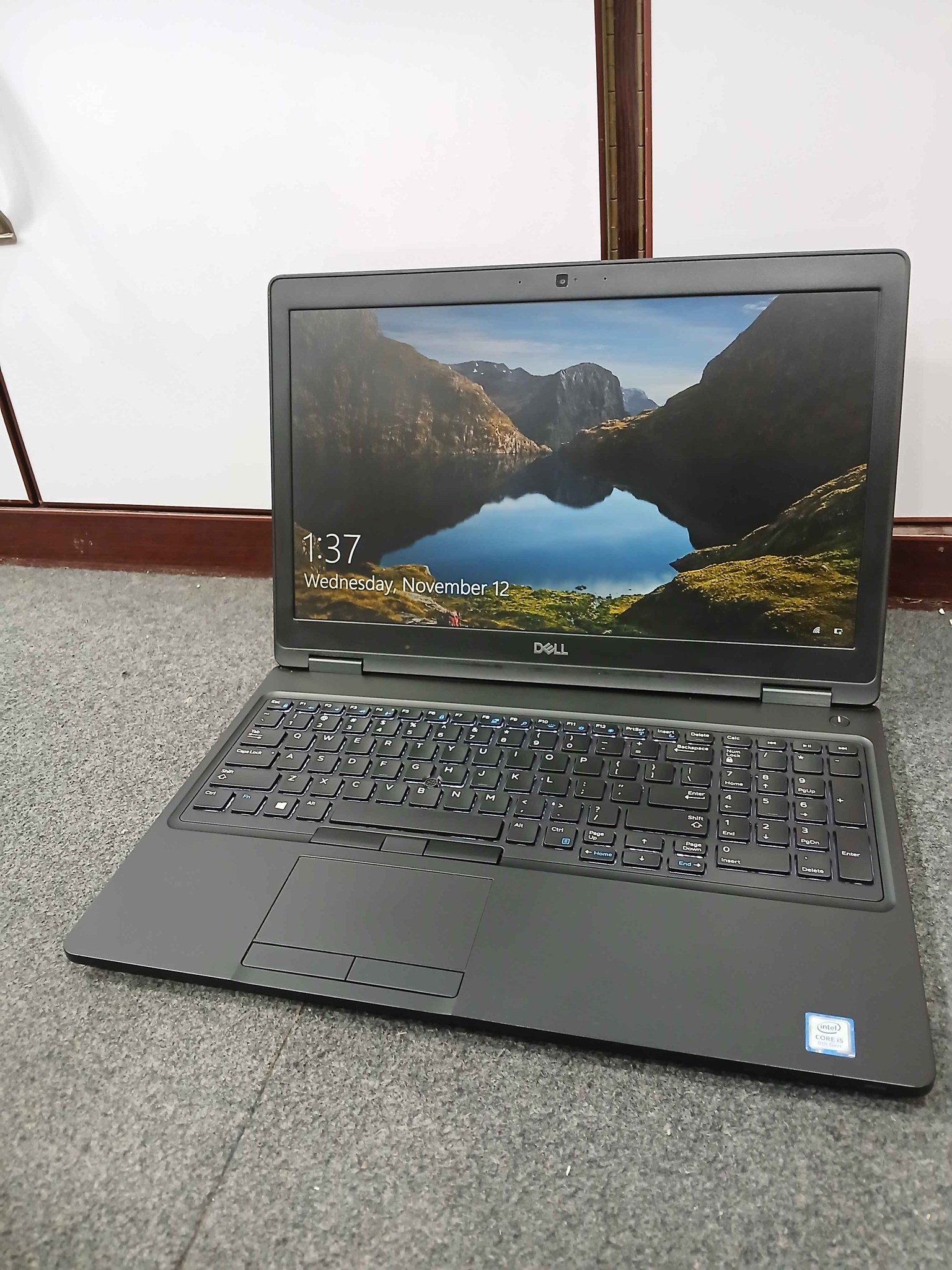 Dell Latitude 5590 Core i5 8th generation 8gb ram 256gb SSD Wifi 