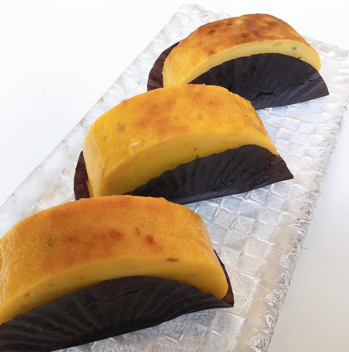 Escargot 蔵王みはらしの丘店 6 23 夏でもオススメ スイートポテト並びました キンキンに冷やしてお召し上がりください 本日もご来店お待ちしております Escargot Escargot飯田店 スイートポテト 山形市ケーキ 山形市焼菓子 Facebook