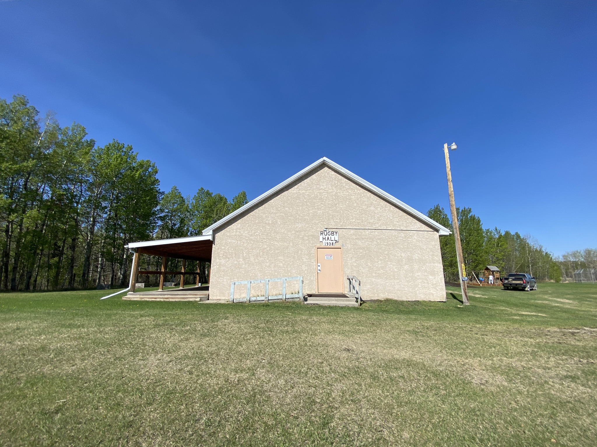 RUGBY Community Hall | Didsbury AB