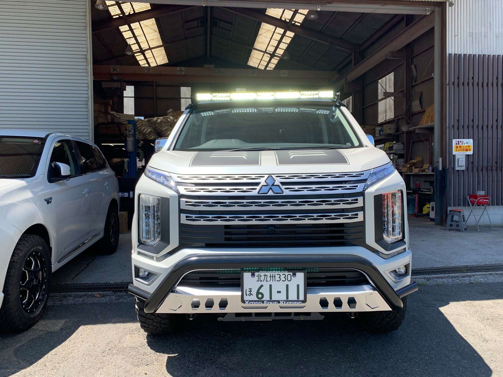 D：5オーナー必見！ 新型LEDライトバー 600Sシリーズの 専用取付