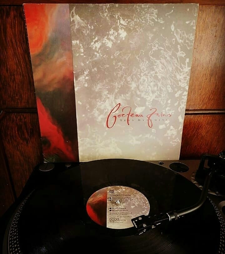 Cocteau Twins – Violaine 12” 1996 Last 12” single on vinyl..