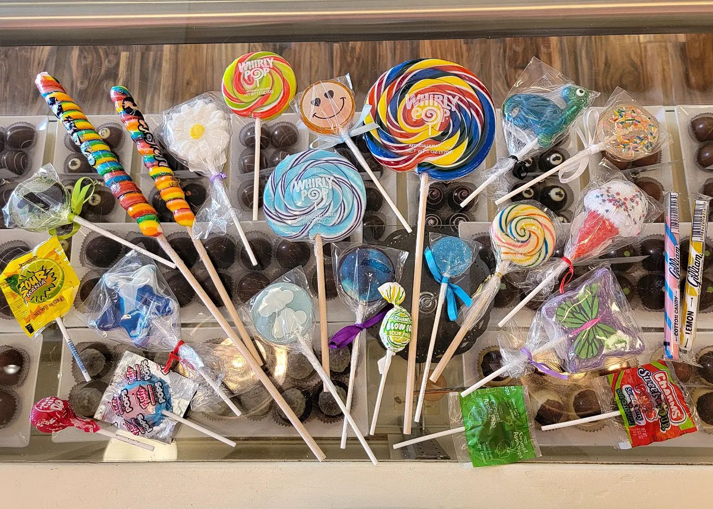 I spy a sampling of Lollies in... - Poulsbo Candy Shoppe