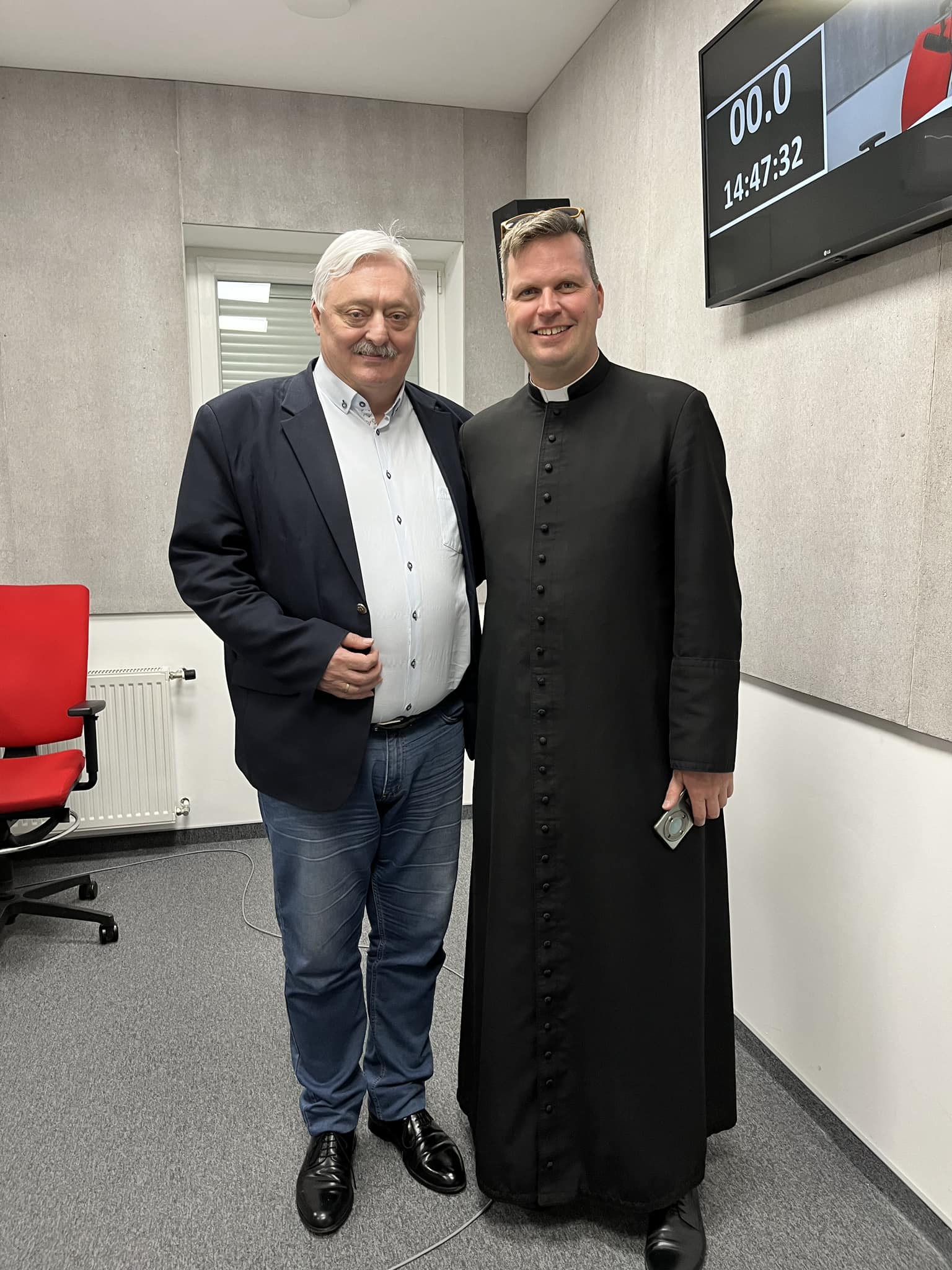 Bese Gergő atya olyan közérthető... - Gajdics Ottó oldala | Facebook