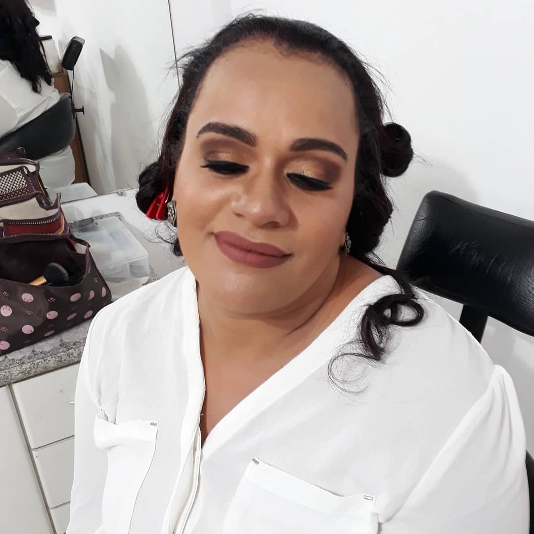 Carla.Carossi Makeup added a new... Carla.Carossi Makeup