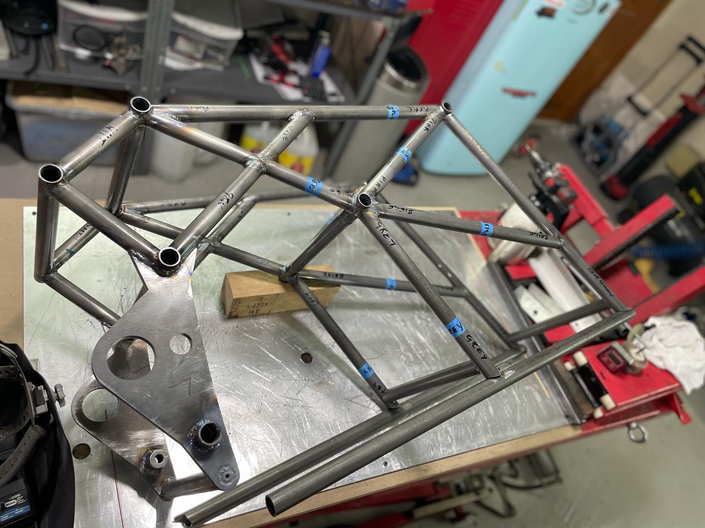 VR Customs - The LSR frame is starting to take shape and... | Facebook