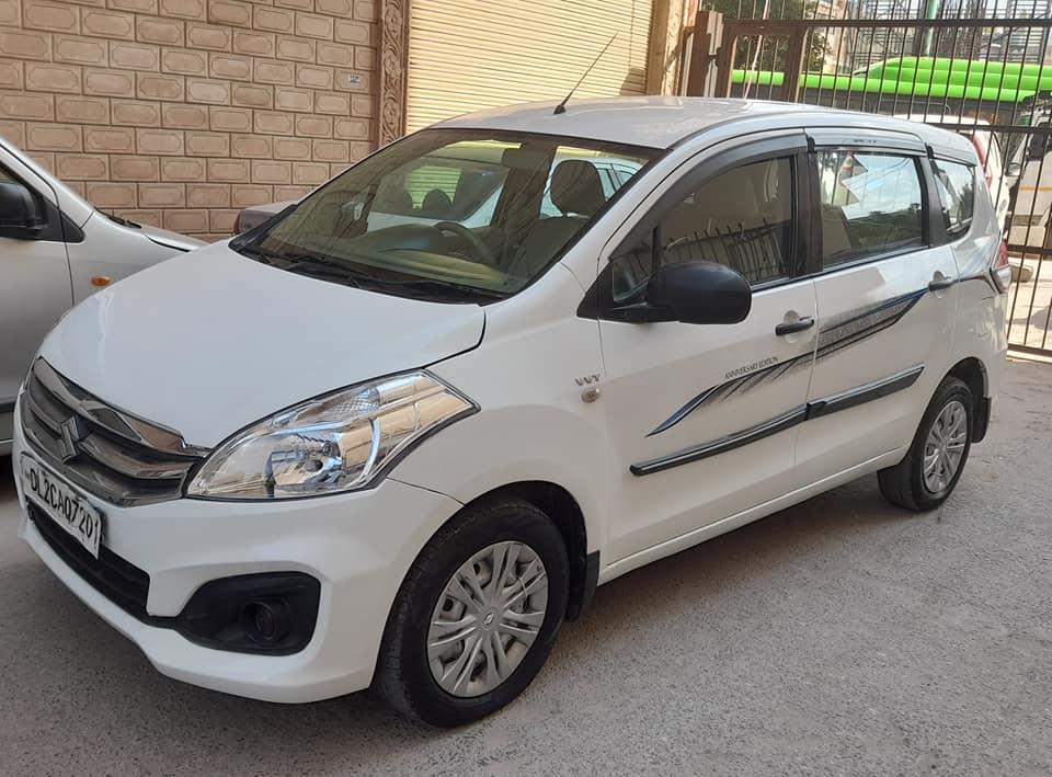 Maruti Suzuki Ertiga Lxi 2016 cng on paper good condition mileage
