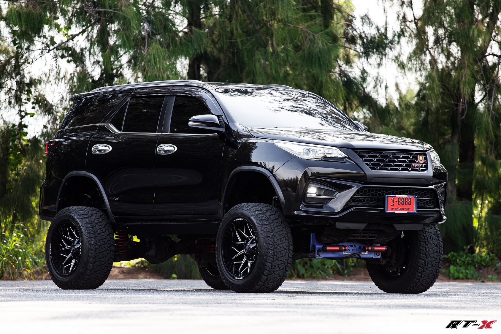 LENSO TIRES - ฟอร์จูเนอร์สายถึก เติม RTX ยางสายลุย... | Facebook