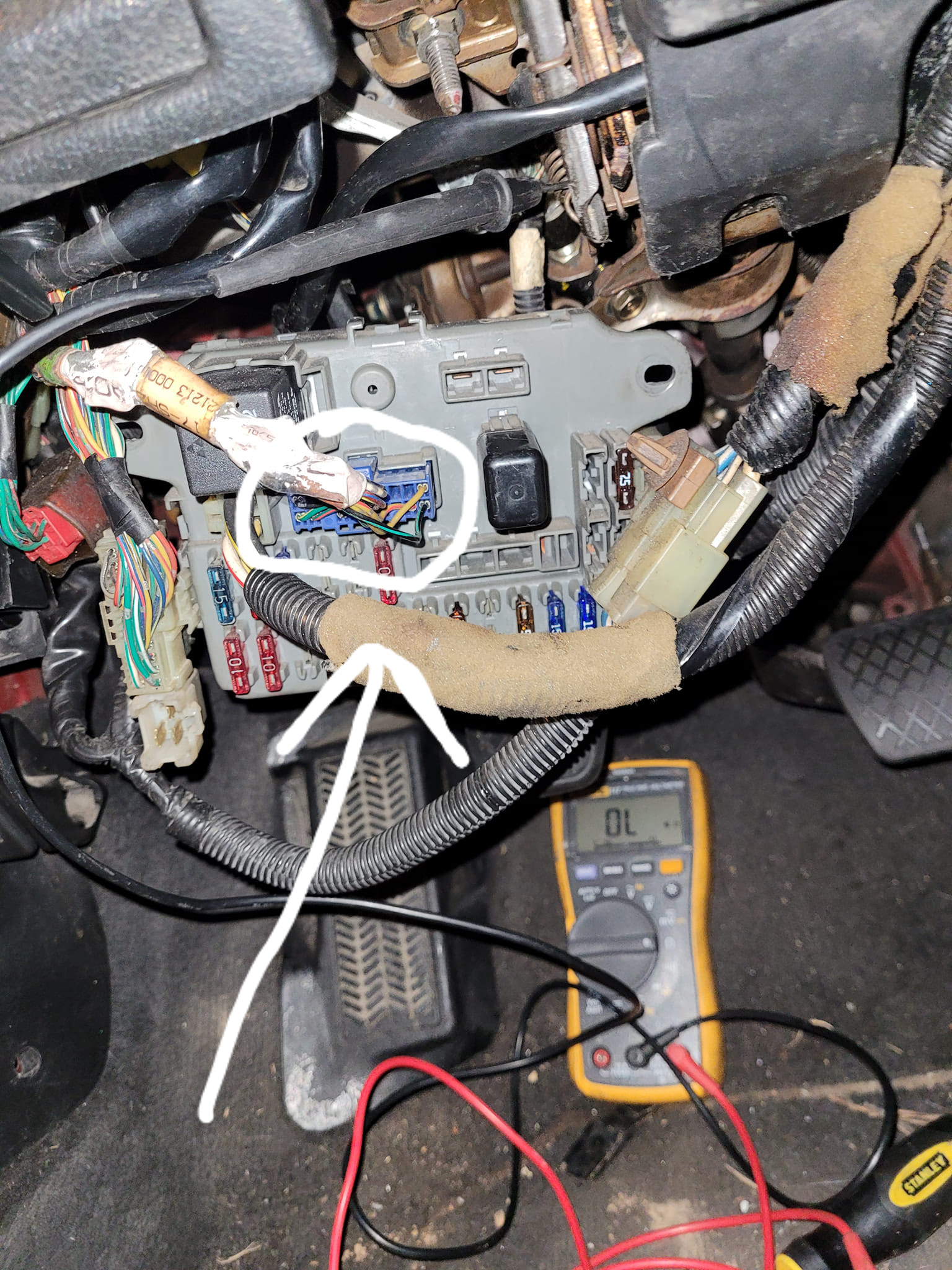 Does anyone have a pin out/wiring diagram for the climate control