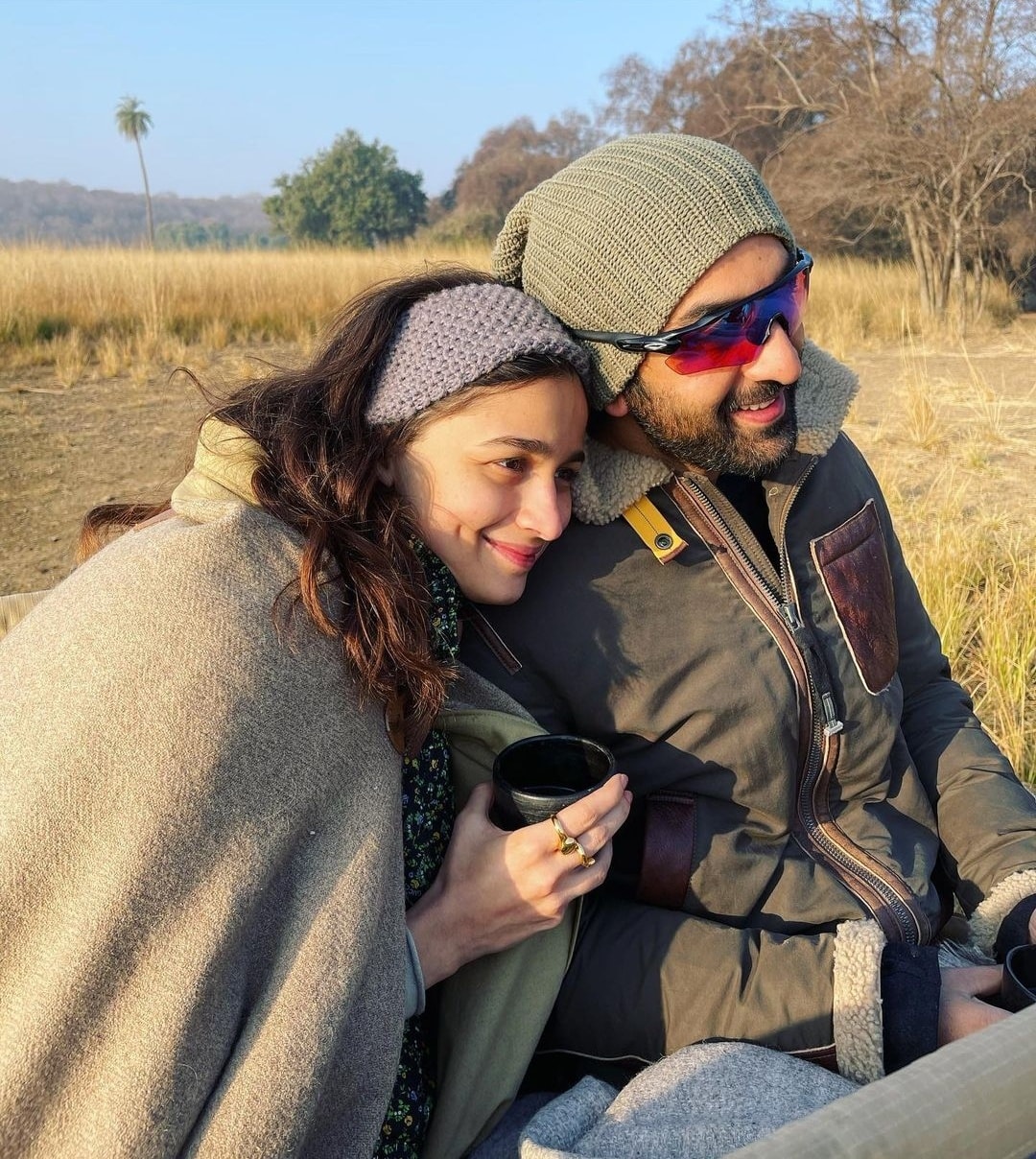 Bollywood Extra - ماماا و باباا المستقبل 🤱🏻🌸💏 هناك 