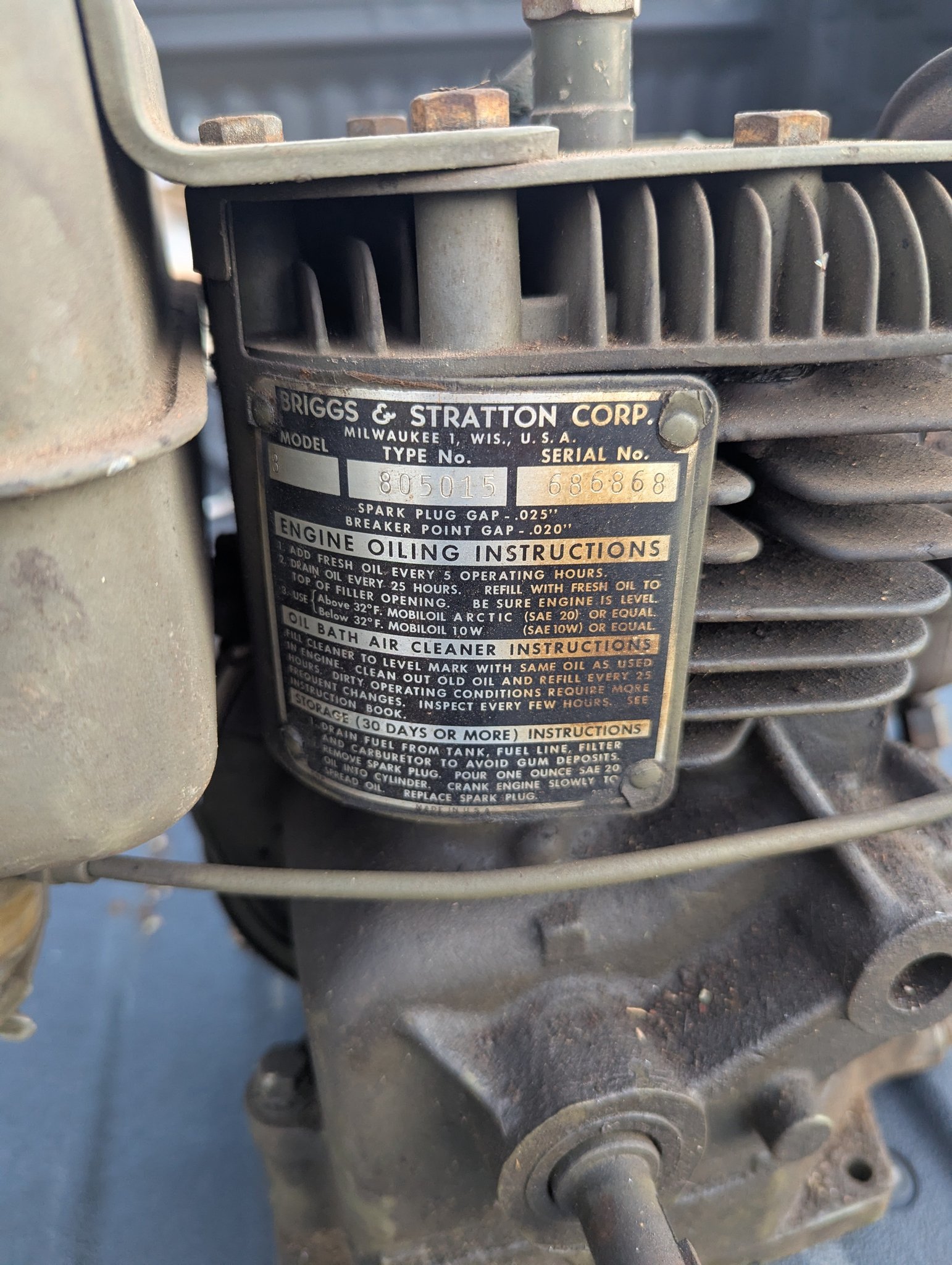 What is this old Briggs & Stratton engine?