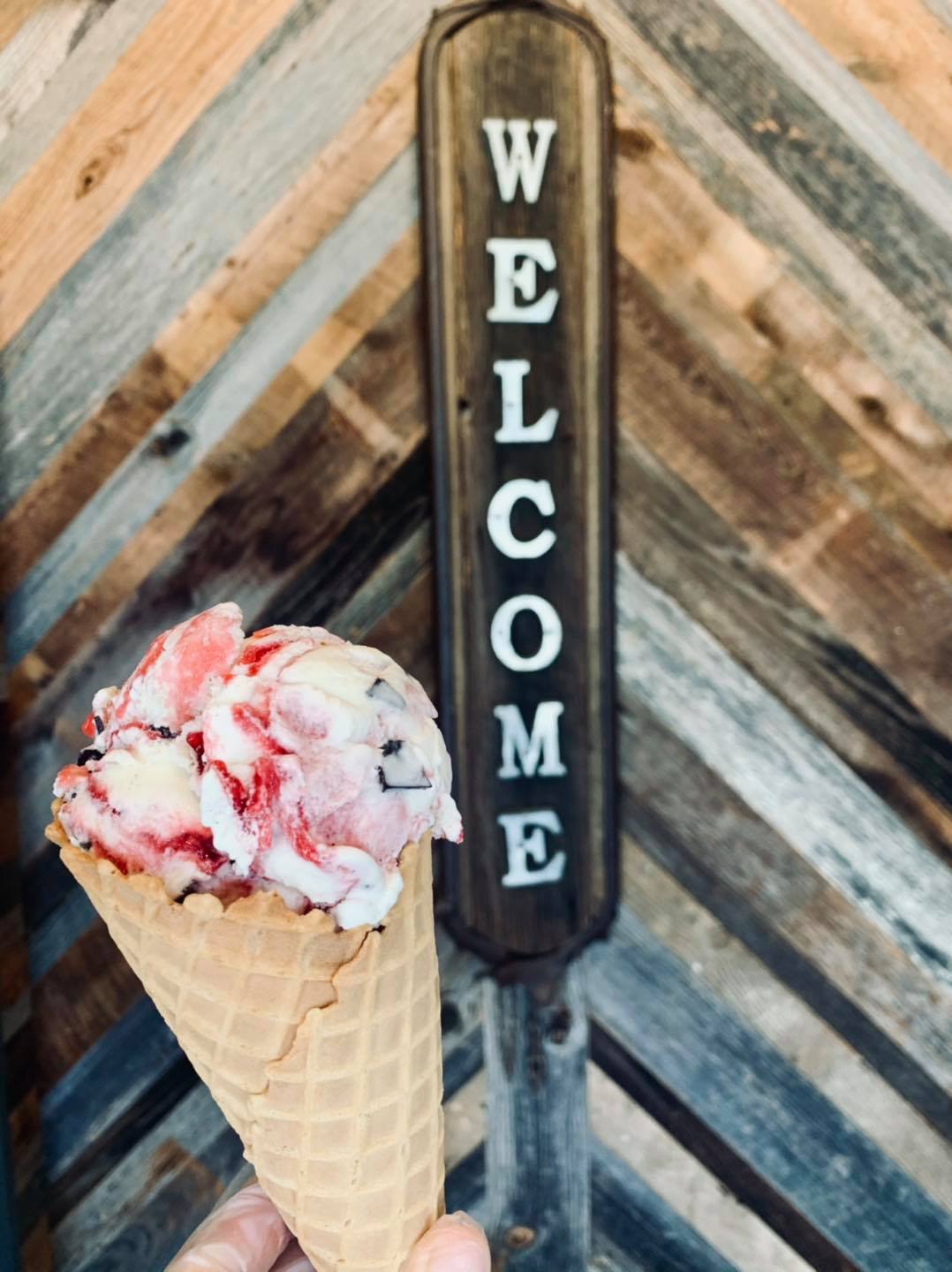 421 Creamery - 🍰 Have you all tried the Raspberry Chip... | Facebook