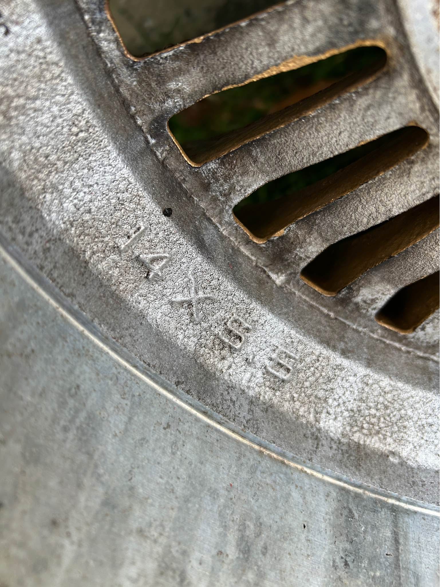Western Cyclone Wheel & tires 14” Vintage turbine style Unilug - Car ...