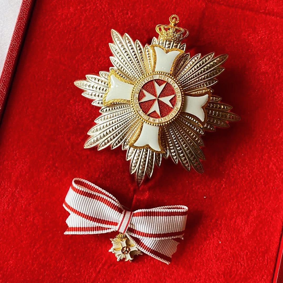 СРОМ - #smommedals #orderofmalta #smom #ordinedimalta #medal #insignia ...