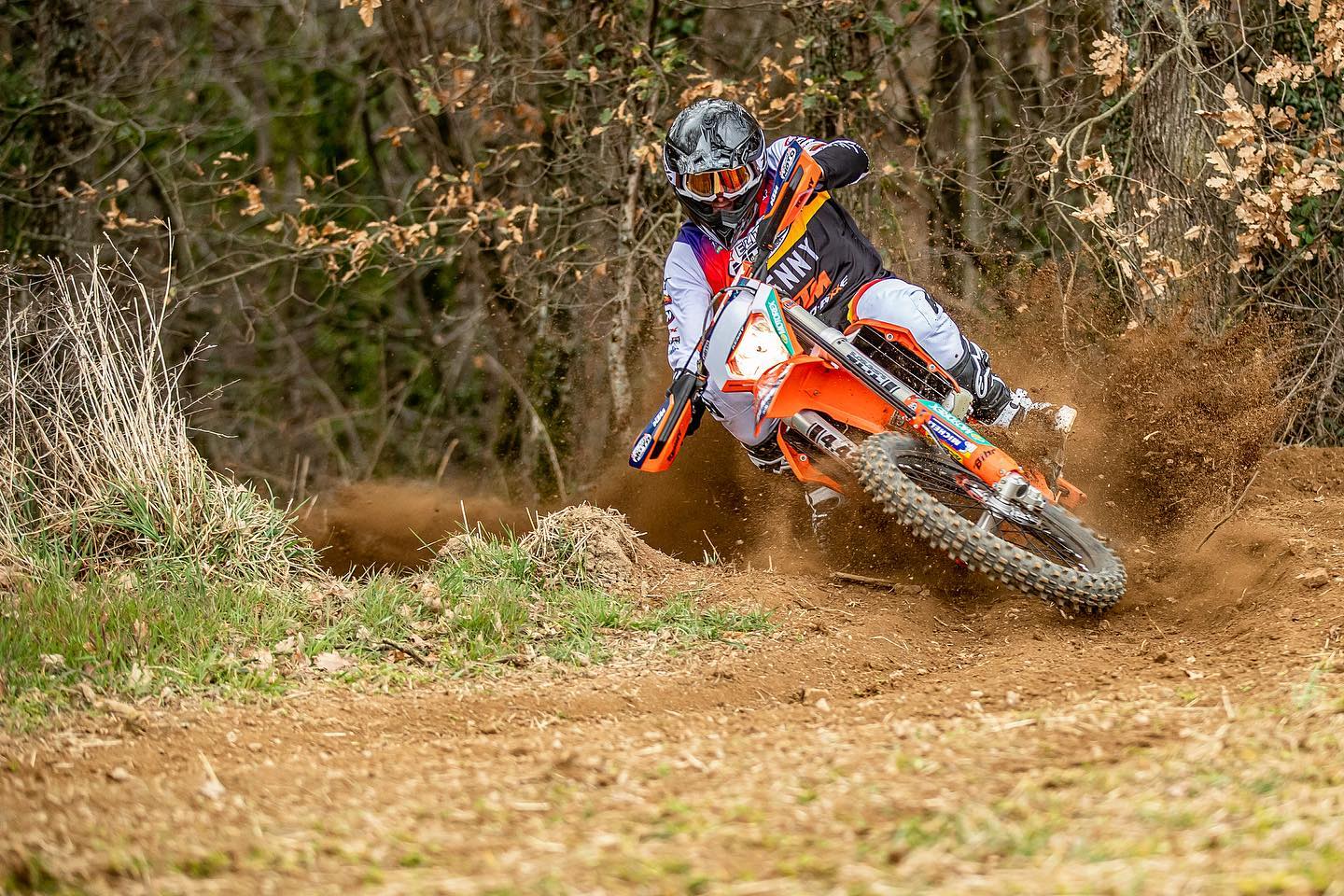 Mastorgne - He is back on a bike after a hard year! Name this rider,who ...