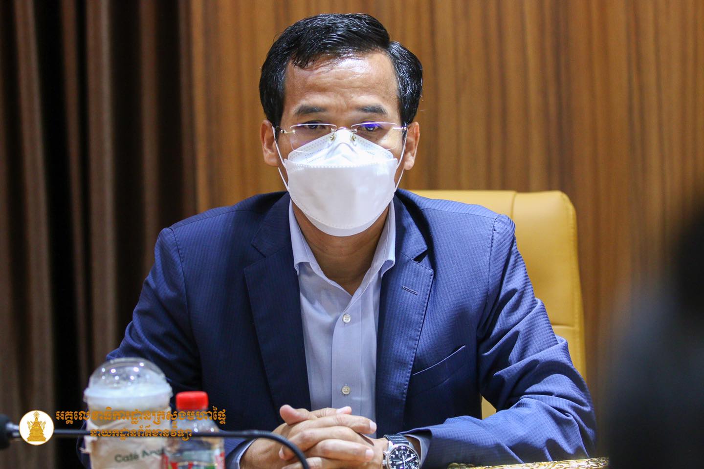 ឯកឧត្តម ឧត្តមសេនីយ៍ឯក ហោ សំអាត អញ្ជើញទទួលអំណោយជាគ្រឿងឧបភោគ ...