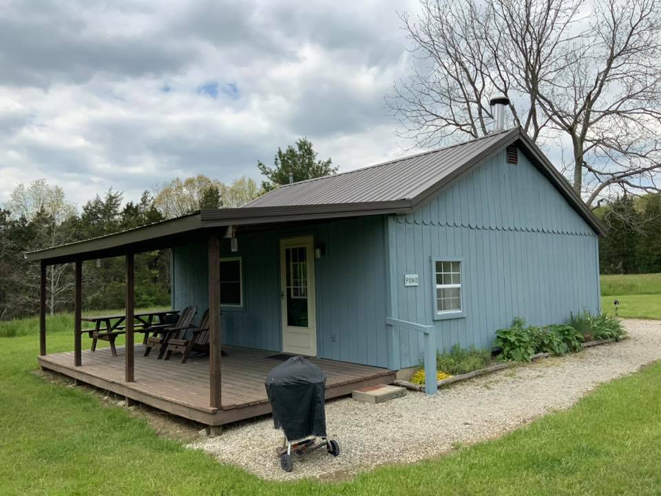 Unity Woods Cabins - Fishing - Hiking | West Union OH