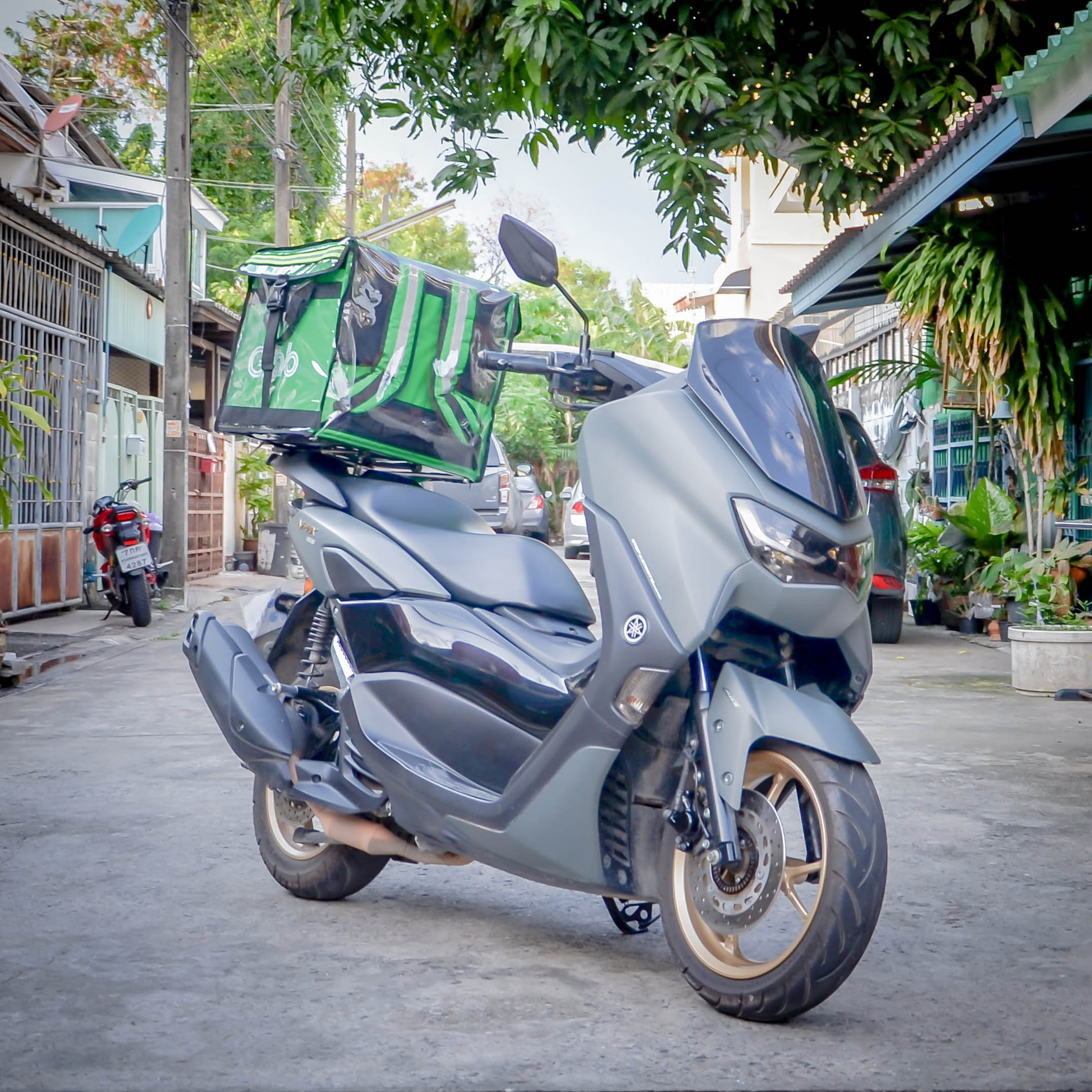 Yamaha Nmax+Grab... - แร็คท้ายรถมอเตอร์ไซค์ | Facebook