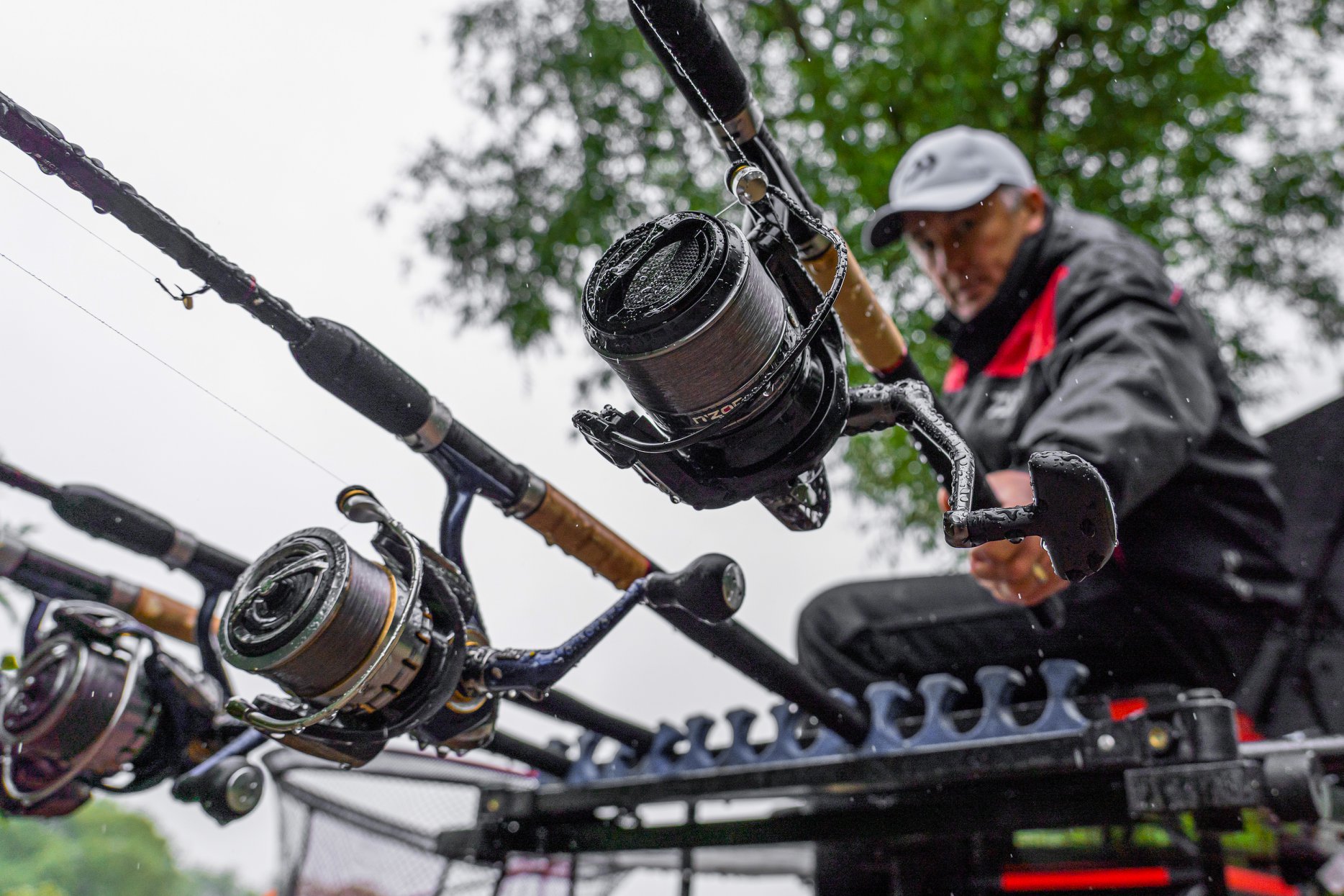 daiwa crossfire 4000 spin reel 3BB Spinning Bass Pro Bionic Blade Crossfire LT Spinning Reel 3 pack Size:6'ft