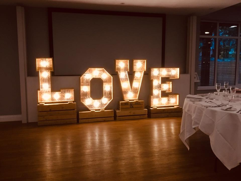 Simply rustic - ️2019 WEDDINGS ️ These photos are from...
