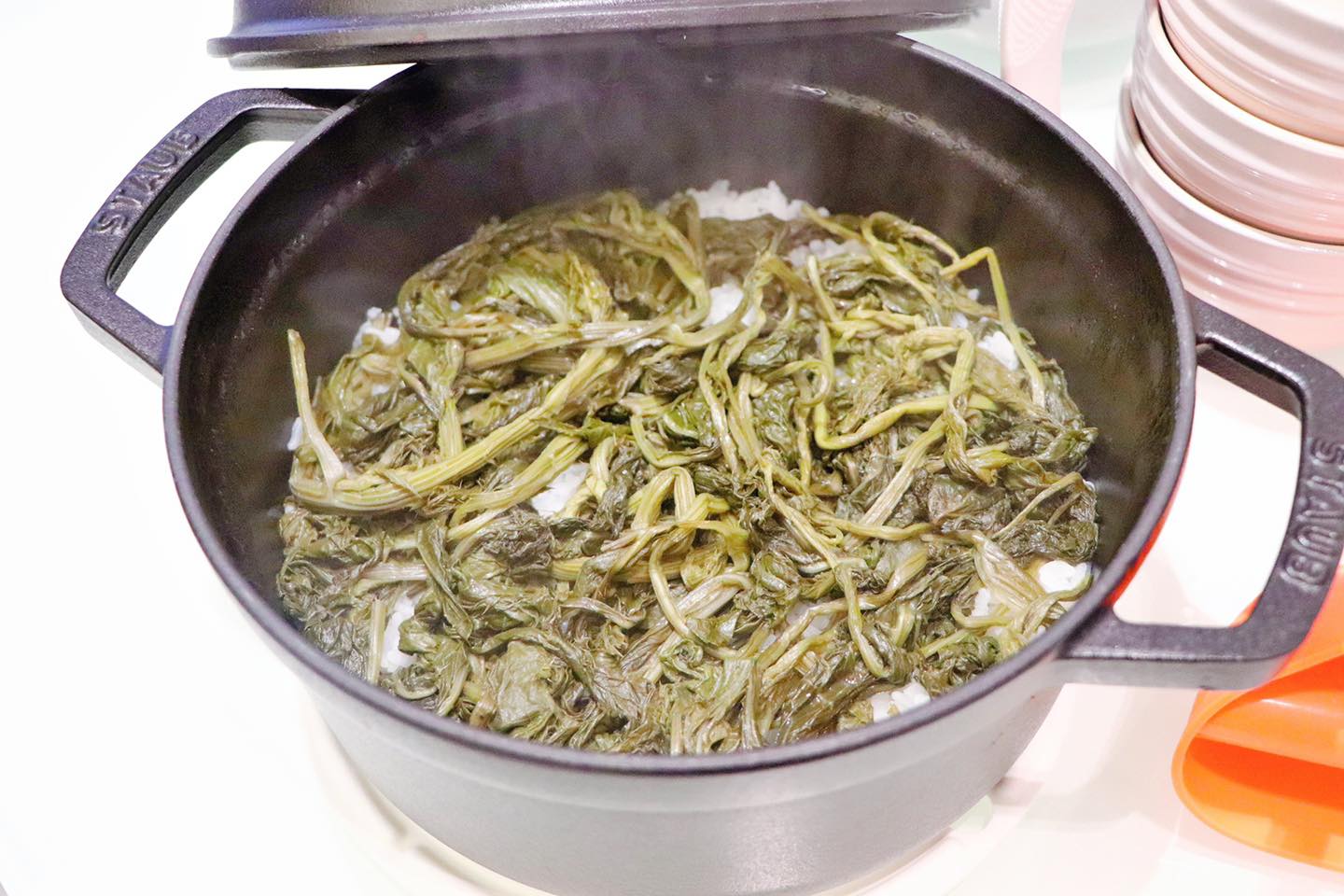 *Gondeurenamul-bap* (곤드레나물밥, Thistle... - KOREANCOOKING.SG