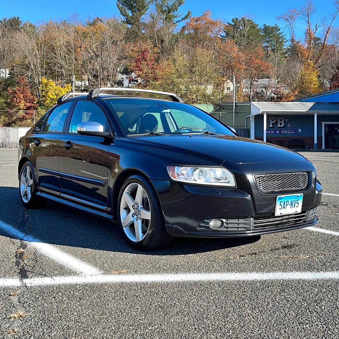 2010 Volvo S40 · T5 R-Design Sedan 4D - Cars & Trucks - Watertown ...