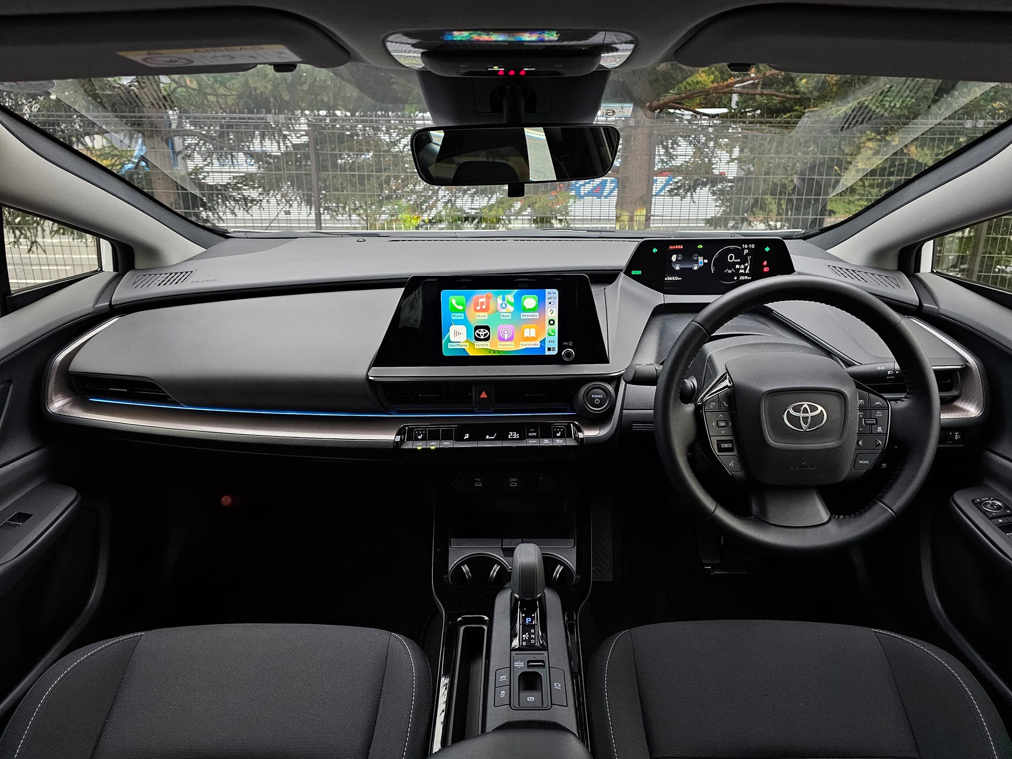 พาไปชมภาพรถคันจริง All NEW Toyota PRIUS... - Autolifethailand | Facebook
