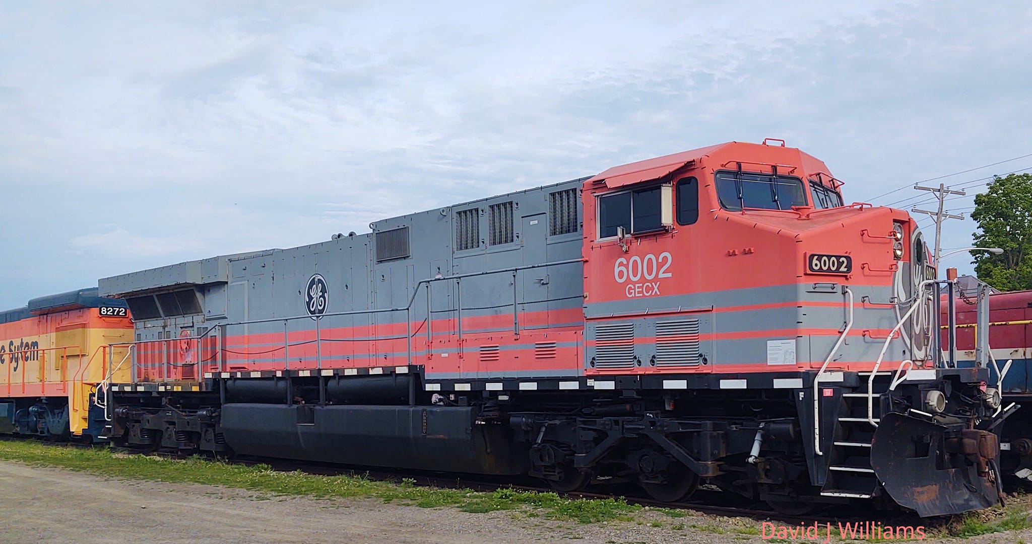 モコリクック様 My photos of GECX 6002!! Shot today at North East PA