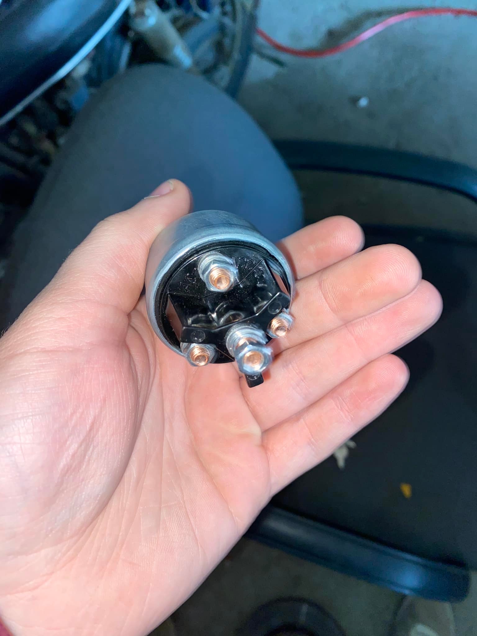 1971 cb750 ignition switch location