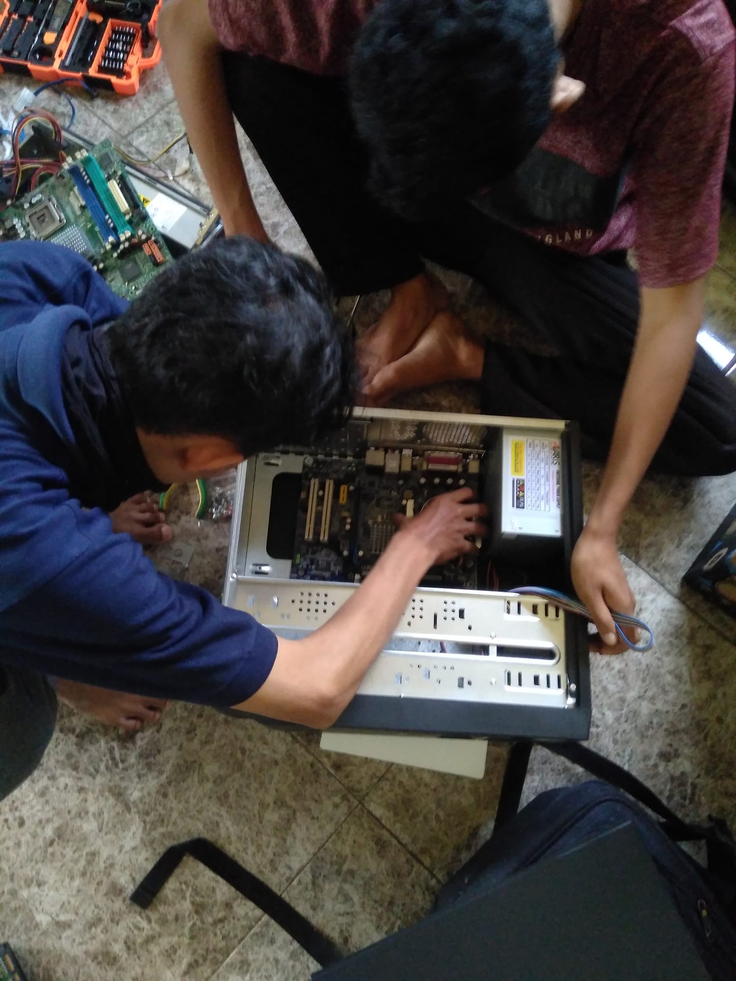 Berakit... - Elcomp Service Laptop dan Komputer Pekalongan | Facebook