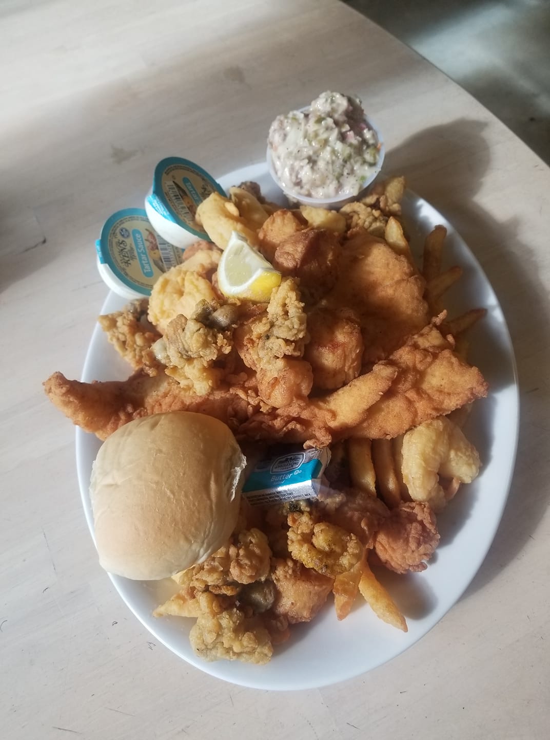 Beautiful day out! Stop in for a seafood platter...or? We are here 11 ...