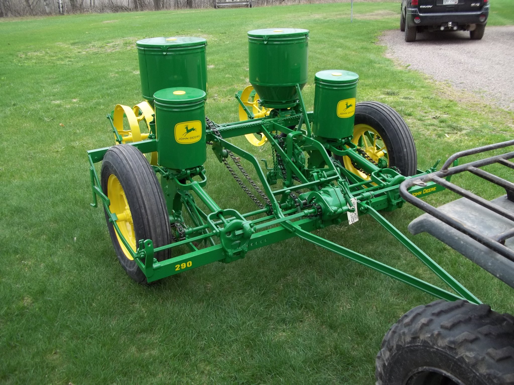 Farm Equipment for sale | Super nice John Deere model 290 2 row corn ...